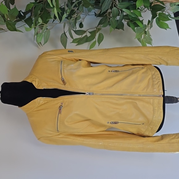 Mauritius Womens Yellow Leather Moto Jacket - Picture 1 of 10